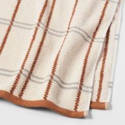 Modern Plaid Towel - Threshold™ 5 Modern Plaid Towel - Threshold™ -Home Comprehensive Store GUEST 135d8423 ff0b 411a 9f91 ae573c348641