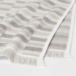 Checkerboard Towel Gray/White - Threshold™ -Home Comprehensive Store GUEST f78af8d2 97f3 4a95 b671 49a5d0fa1c3e